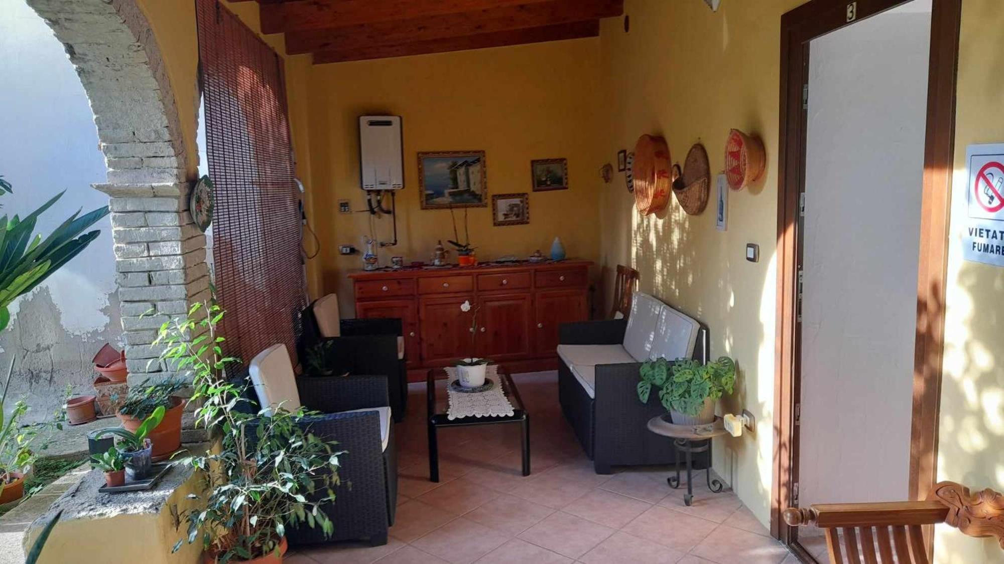 B&B Gli Archi Sìnnai Extérieur photo